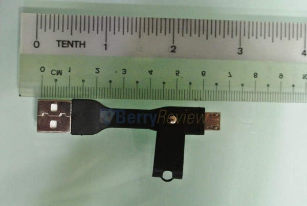Echo PowerConnect Mini 1600mAh provided USB cable