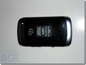 BlackBerry Curve 9380 3